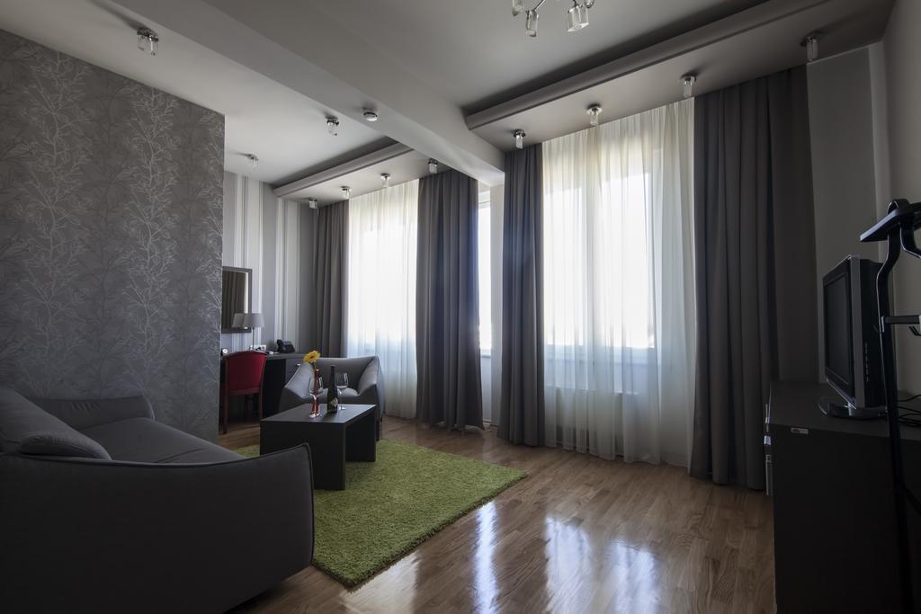 Drina Hotel Биелина Екстериор снимка